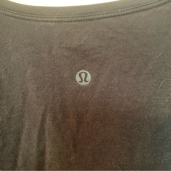 Lululemon Black Scoop Neck Long Sleeve Tee 8 - Picture 7 of 7